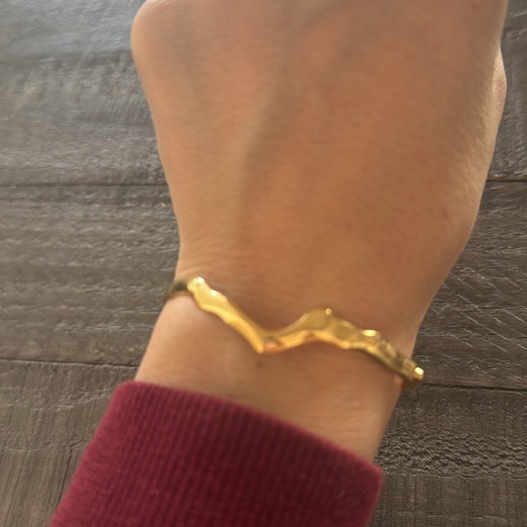 MONICA VINADER Amy Powney Wishbone Bangle 18k Gold Vermeil, Small, $298 - Picture 8 of 9